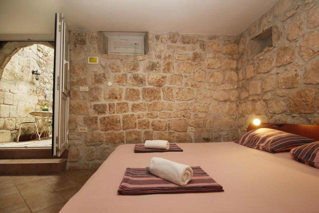 Apartments Caralipeo Makarska Exterior photo
